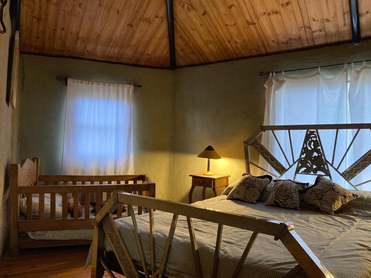 Arriba La Luna - Ecovilla Rural Trevelín エクステリア 写真
